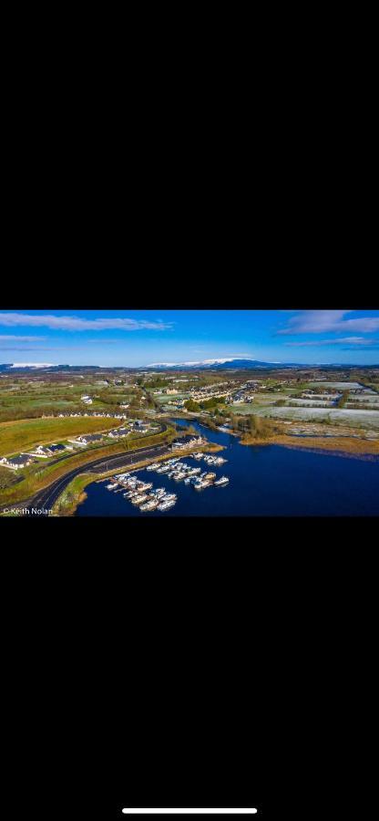 Lough Key Luxury Riverfront Apartment Cootehall Extérieur photo