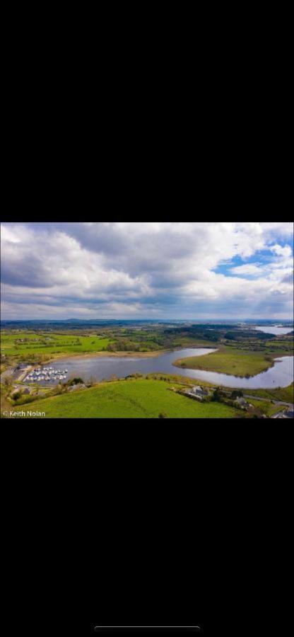 Lough Key Luxury Riverfront Apartment Cootehall Extérieur photo