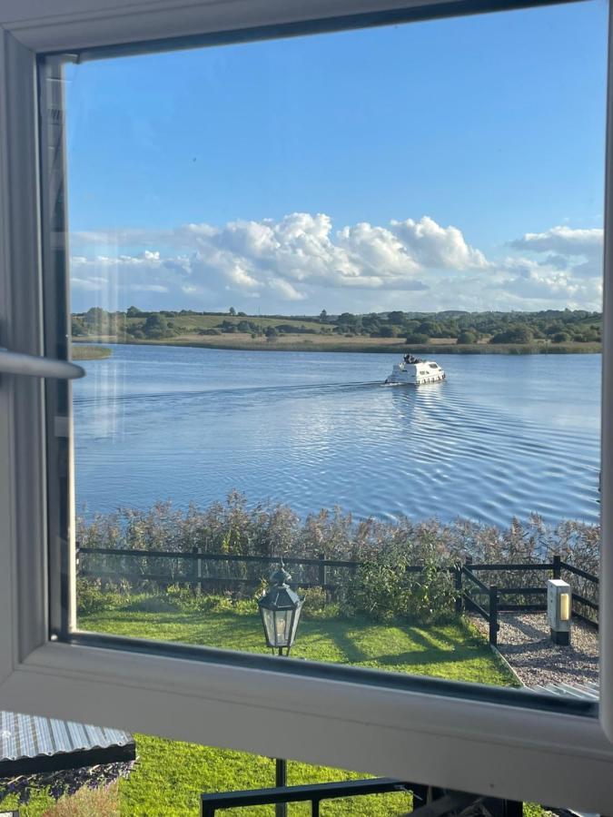 Lough Key Luxury Riverfront Apartment Cootehall Extérieur photo