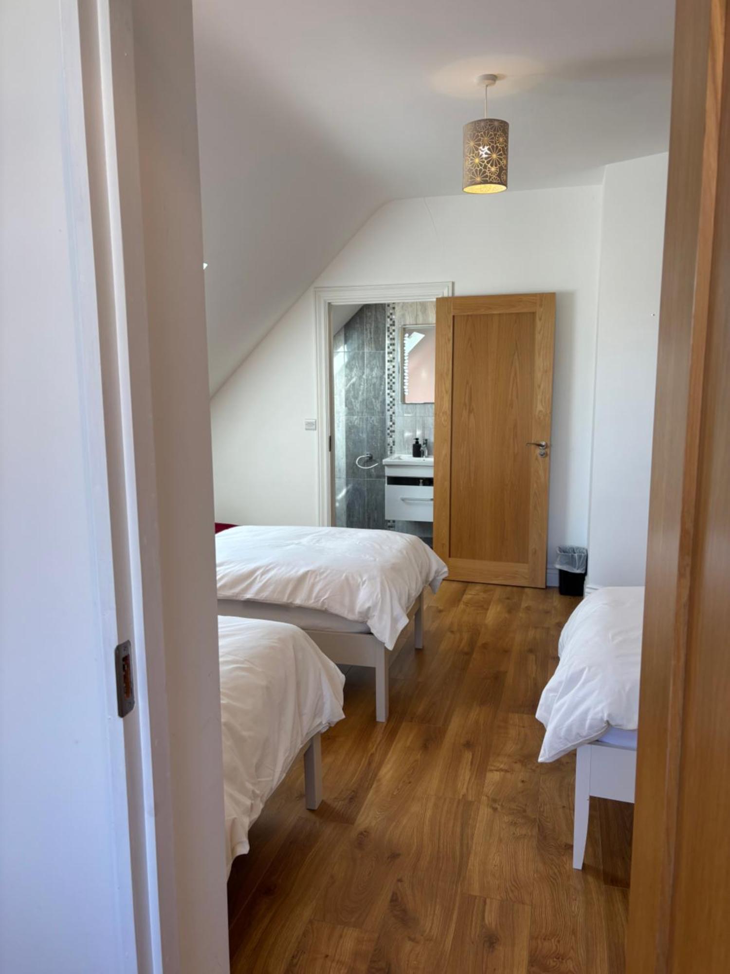 Lough Key Luxury Riverfront Apartment Cootehall Extérieur photo